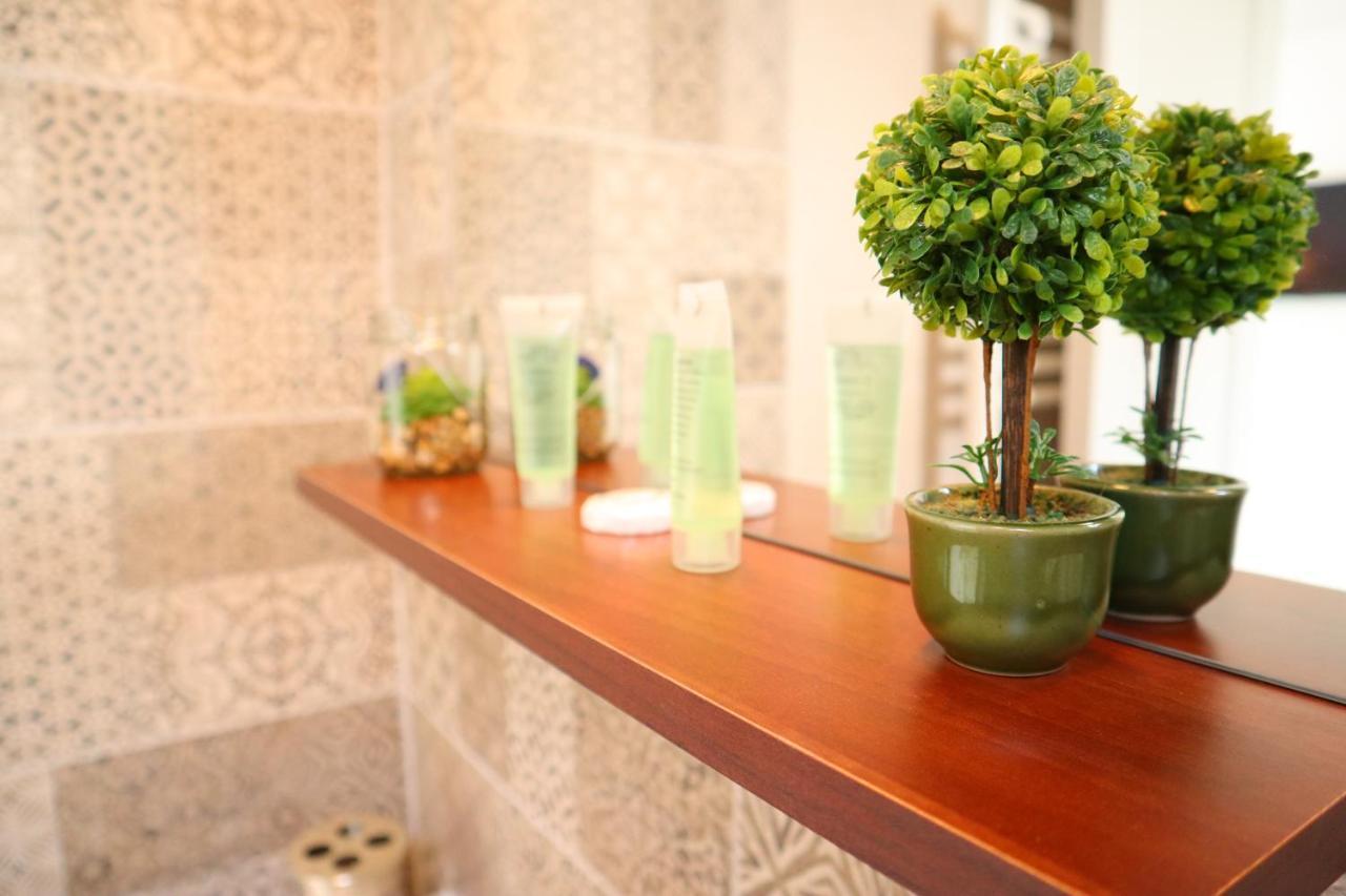 Vila Chic M Hotel Moieciu de Jos Ngoại thất bức ảnh