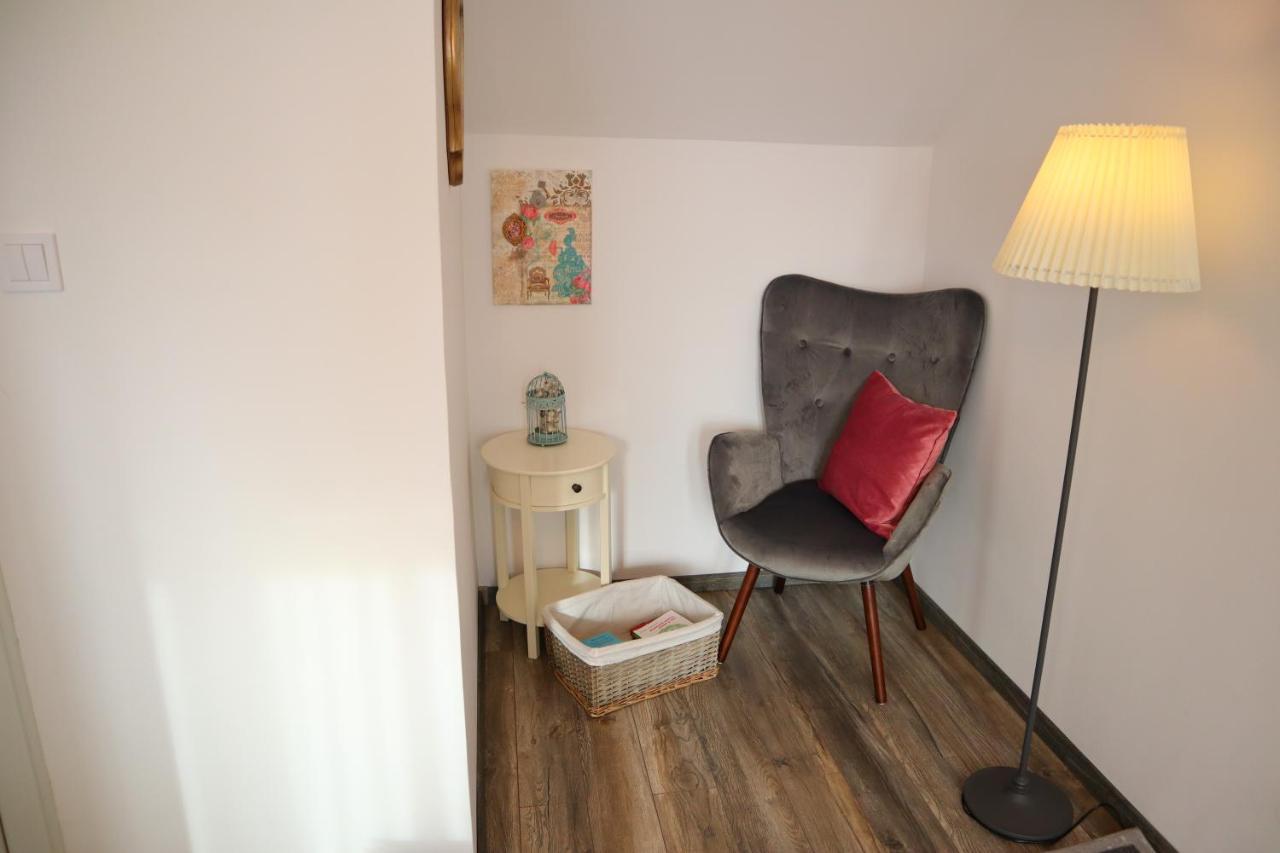 Vila Chic M Hotel Moieciu de Jos Ngoại thất bức ảnh
